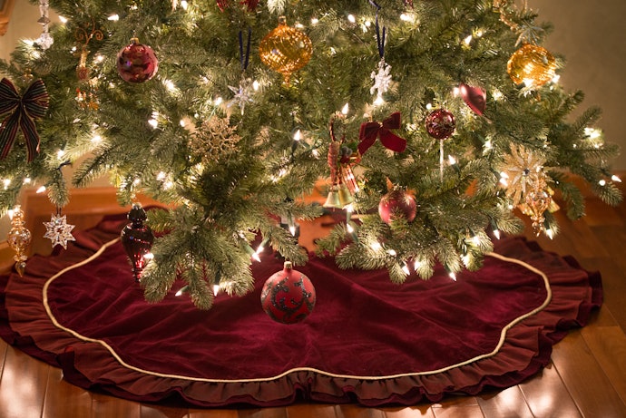 Top 10 Melhores Saias para Árvore de Natal em 2023 (Dourada, Branca e mais)  | mybest