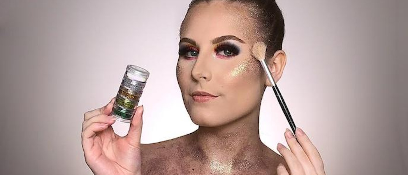 Maquiagem para Carnaval 2020: Veja 10 Produtos para Fazer uma Make com Glitter