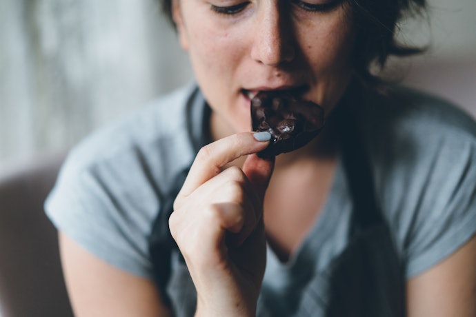 Chocolate Amargo sem Leite ou Vegano É Ótimo para Quem Tem Restrições