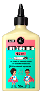 Observe a Indicação Etária na Embalagem do Shampoo para Cabelo Cacheado Infantil