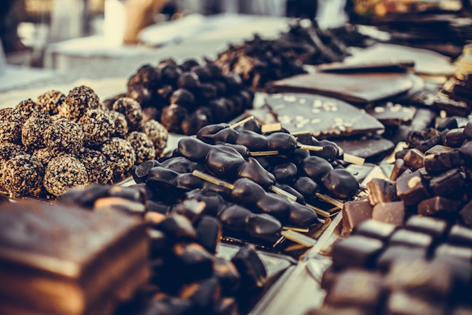 Escolha entre o Chocolate Amargo em Barra, em Gotas ou Bombons