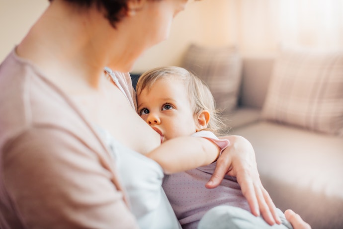 O Que Fazer Quando o Bebê Fica Constipado na Introdução Alimentar?