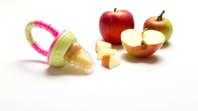 Alimentador de Frutas para Bebê: Como Usar?