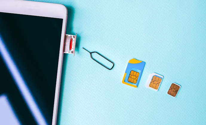 Para Usar 2 Chips SIM + Cartão de Memória, Busque por um Aparelho com Bandeja Tripla