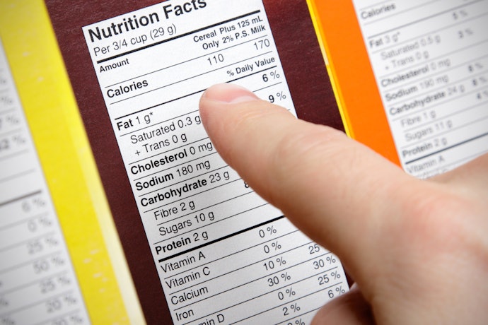 Confira as Informações Nutricionais, Principalmente a Quantidade de Gorduras e Sódio