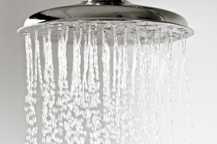 Observe o Formato do Espalhador de Água para Garantir Conforto no Seu Banho